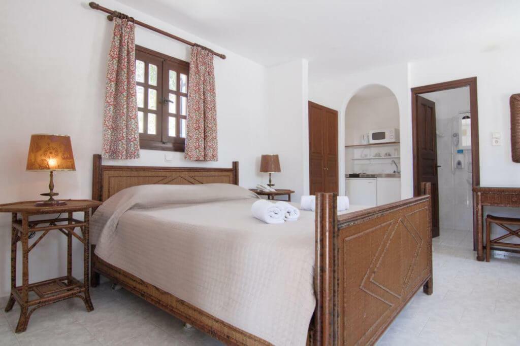 Paros Eden Park Aparthotel Krotiri Екстериор снимка