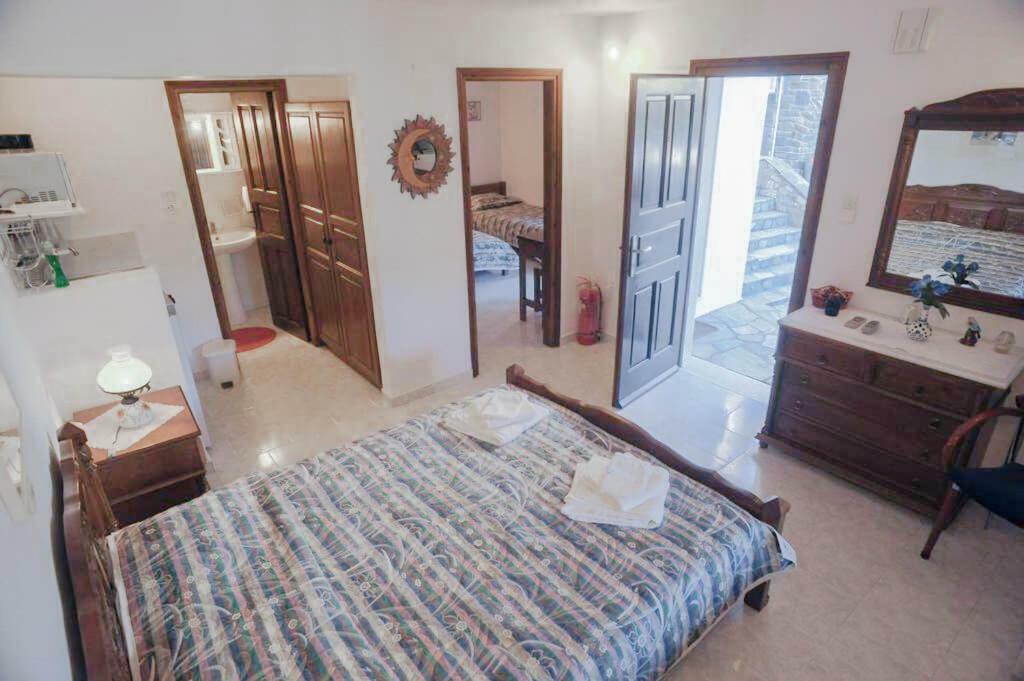 Paros Eden Park Aparthotel Krotiri Екстериор снимка