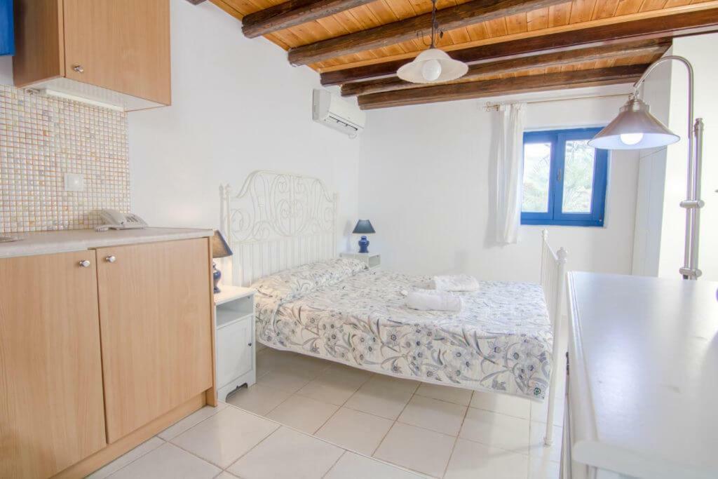 Paros Eden Park Aparthotel Krotiri Екстериор снимка