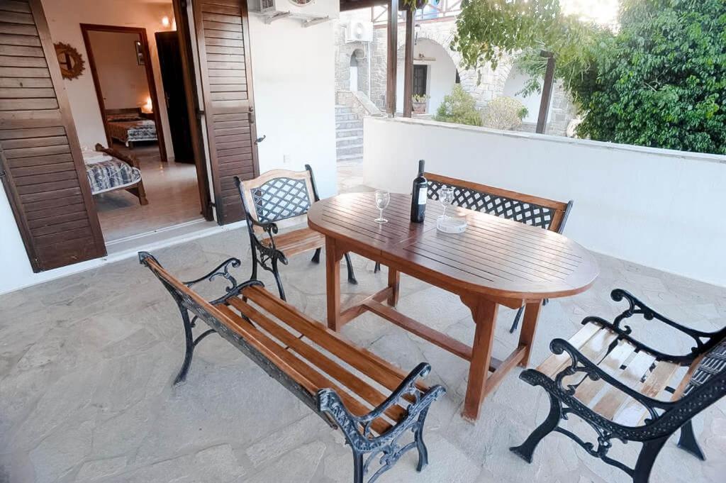 Paros Eden Park Aparthotel Krotiri Екстериор снимка